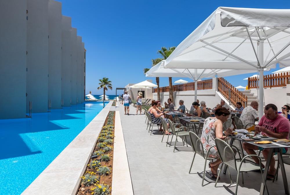 Agelia Beach Hotel Sfáka Exteriör bild