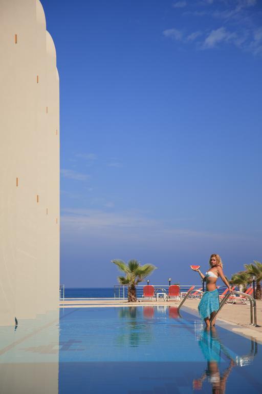Agelia Beach Hotel Sfáka Exteriör bild